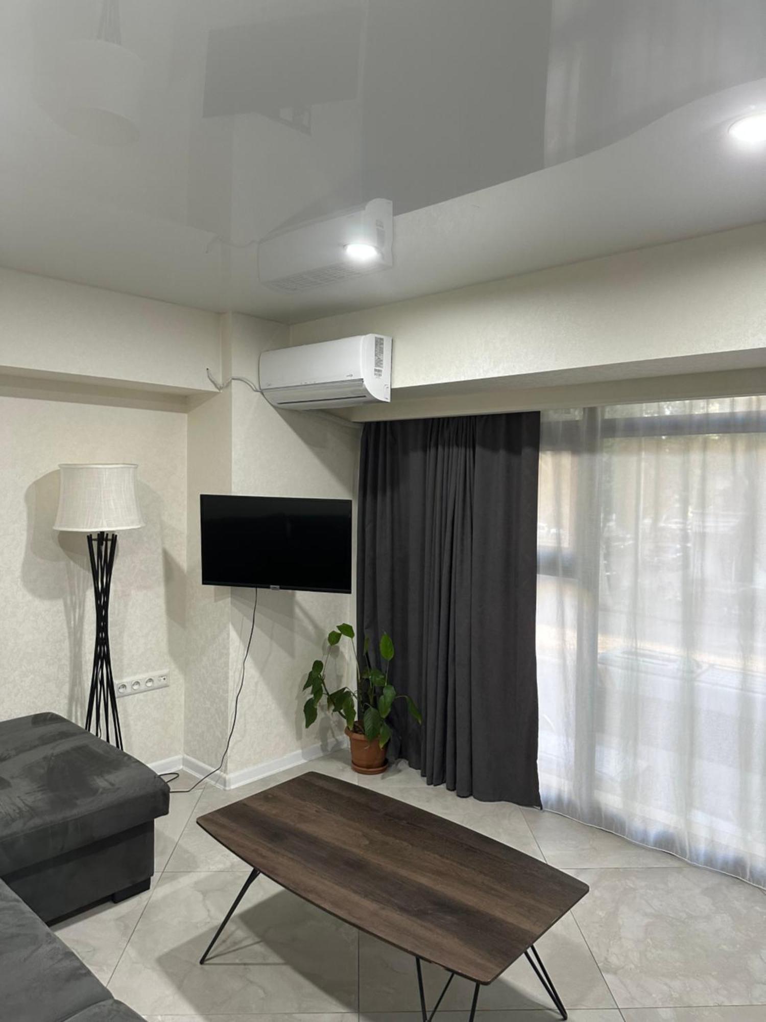 Gss Apartment Tbilisi Exteriör bild